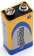 Bild på ett 9V batteri som bland annat används på hemsidan (A-Ö)